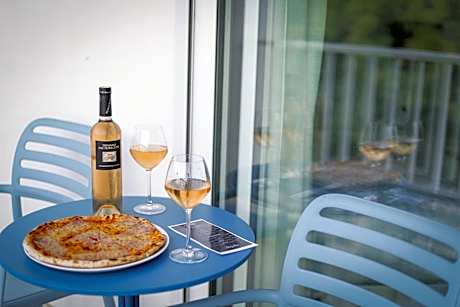 Superior Double or Twin Room with Sea View