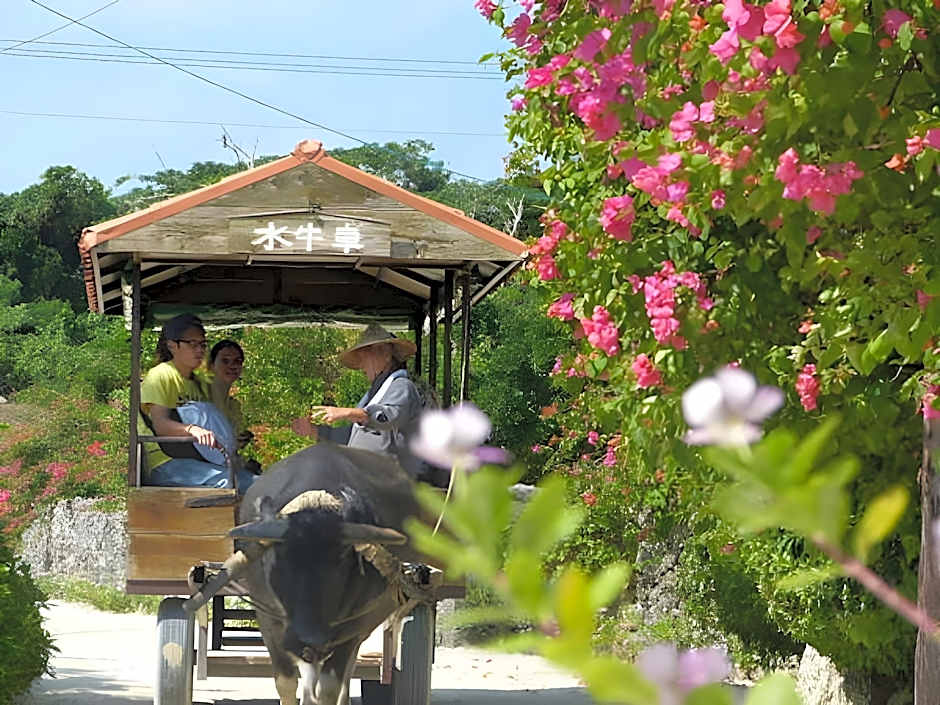 Hotel Peace Island Taketomijima