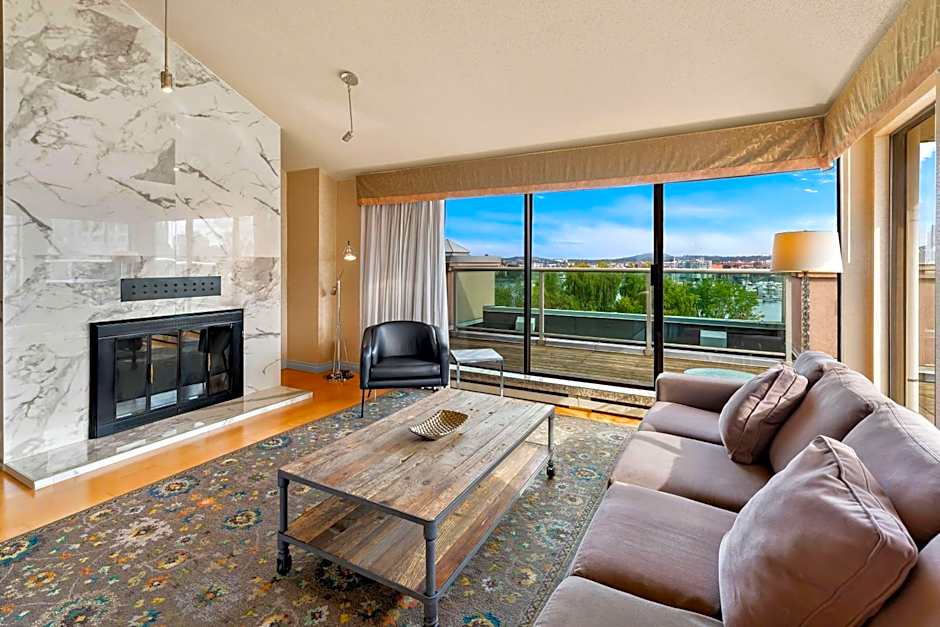 Best Western Plus Inner Harbour