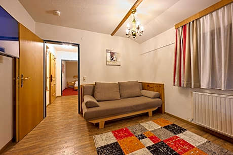 Premium Family Room