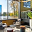 Radisson Hotel & Suites Amsterdam South