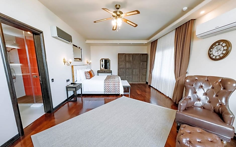 Doors Urla Hotel & Bungalows