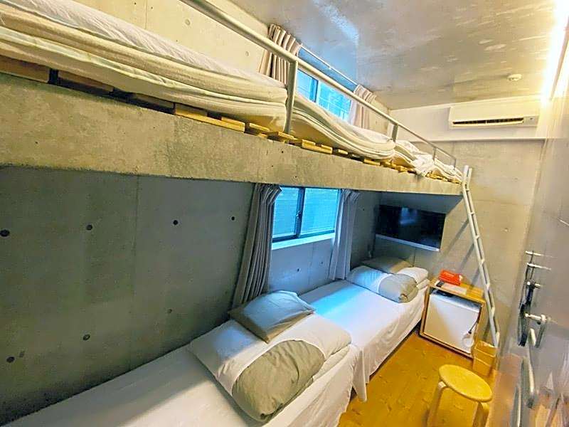 Kangaroo Hotel