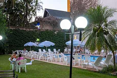 Foz Presidente Economic Hotel