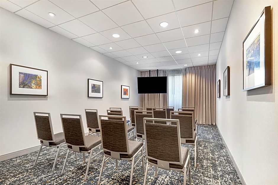 Hampton Inn & Suites Dallas/Plano-East