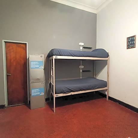 Bed in 6-Bed Mixed Dormitory Room