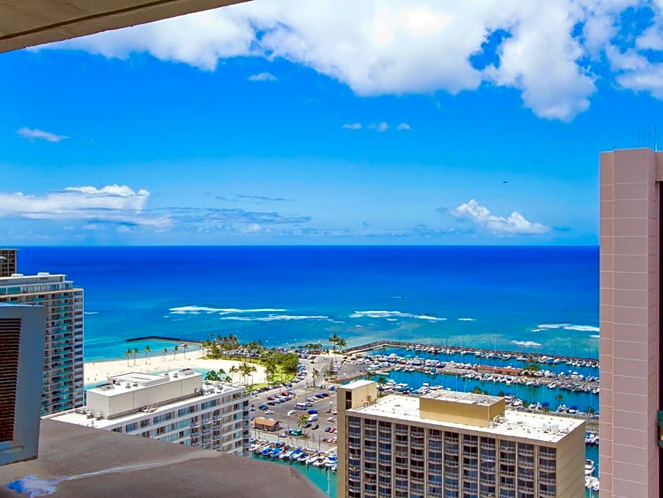 Marina Tower Waikiki