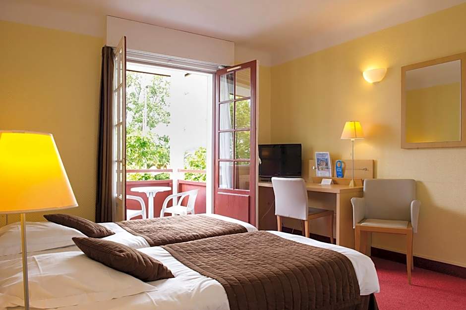 Hôtel & Résidence Vacances Bleues Orhoïtza