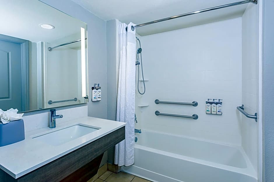 Holiday Inn Express Daytona Beach Shores By IHG