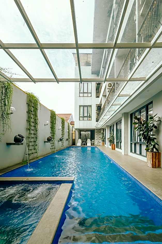 Urbanest Inn House TB Simatupang