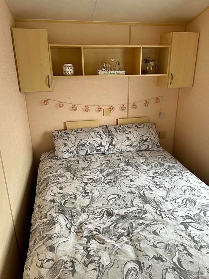 519 Family Caravan at Golden Gate Holiday Centre, Sleeps 6