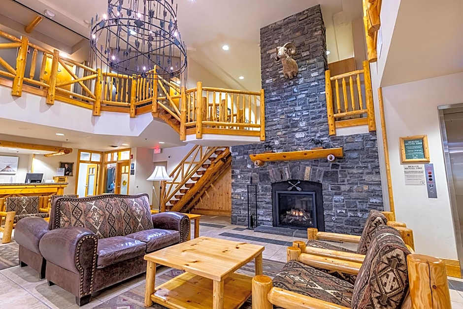 Brewster Mountain Lodge