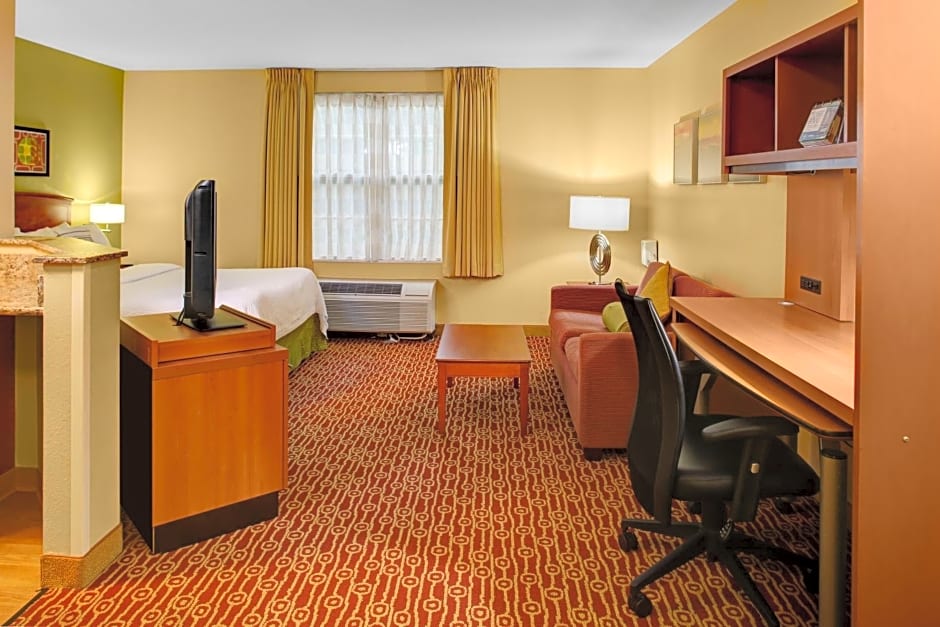 Hawthorn Extended Stay by Wyndham Cincinnati NE/Mason