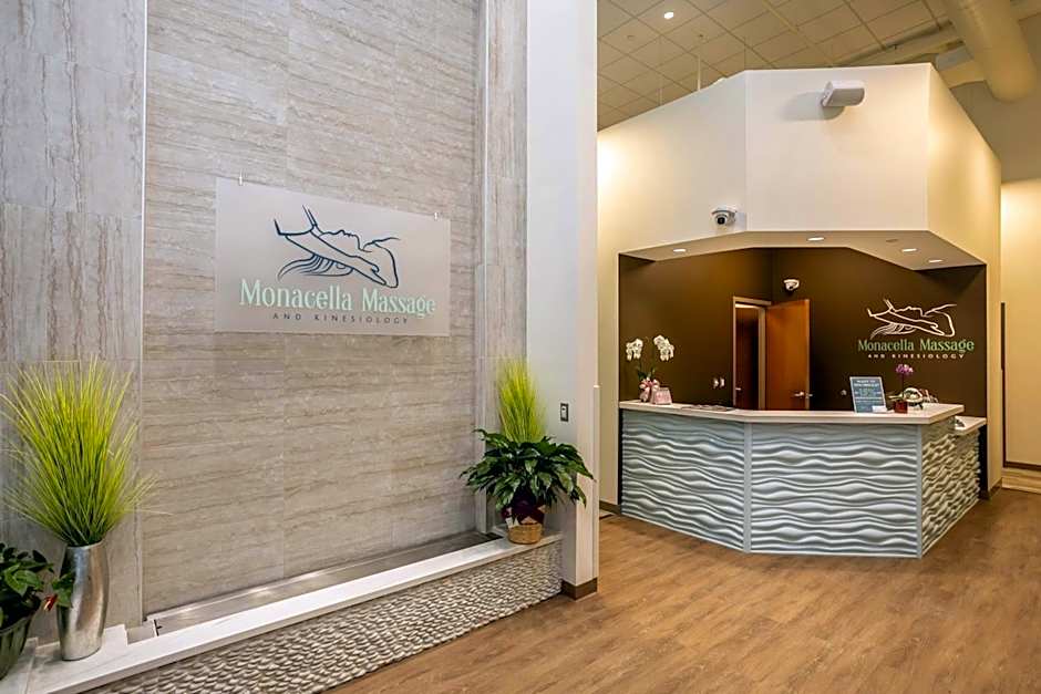 Courtyard by Marriott Erie Bayfront