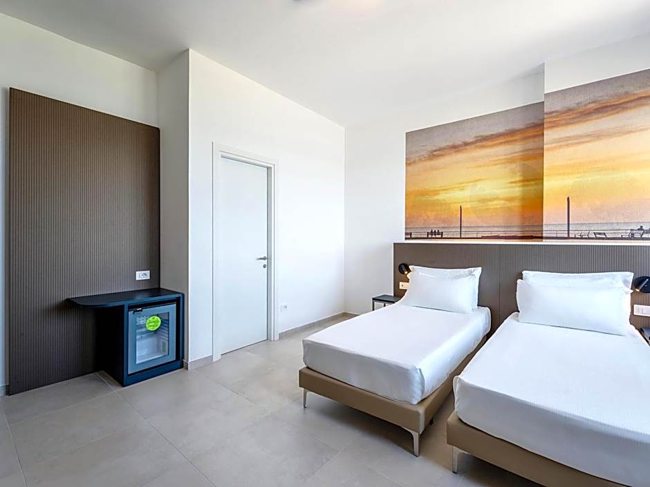 B&B HOTEL Pesaro Des Bains