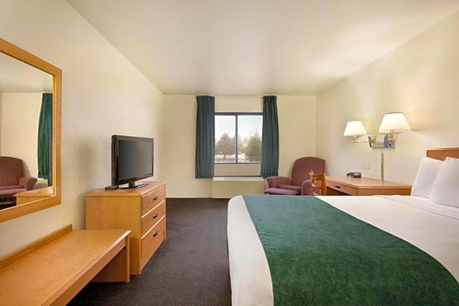 Travelodge by Wyndham Alpine