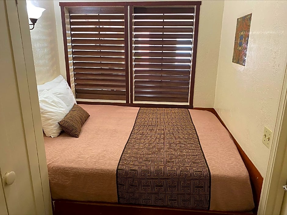 Photo 1 of 4 of Deluxe 2 Bedroom