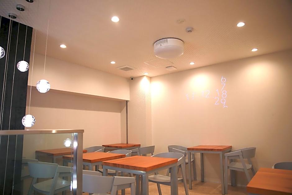 Colon Hotel