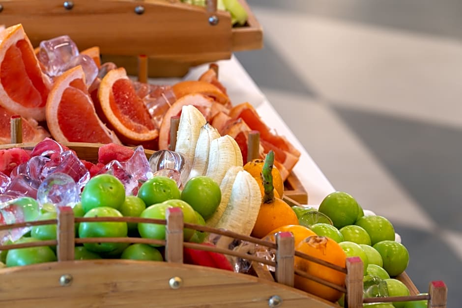 GRAVEL HOTELS SELECT