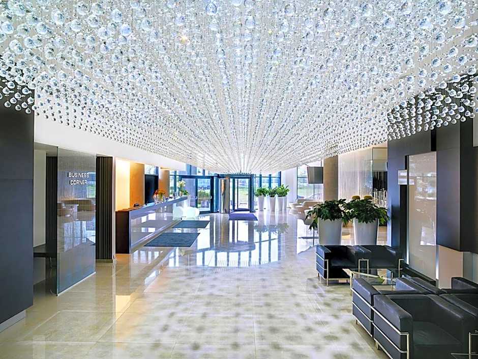 NH Bratislava Gate One