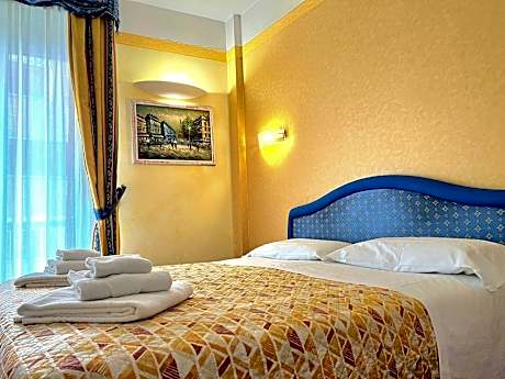 Double or Twin Room with Balcony