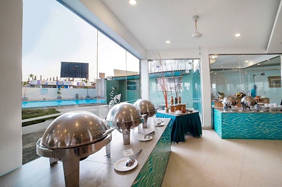 Hikkaduwa Beach Hotel