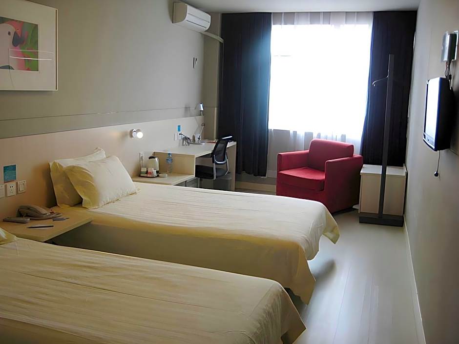 Jinjiang Inn Putian Coach Station