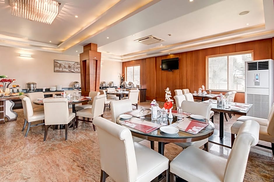 The Sai Leela Hotel Bangalore