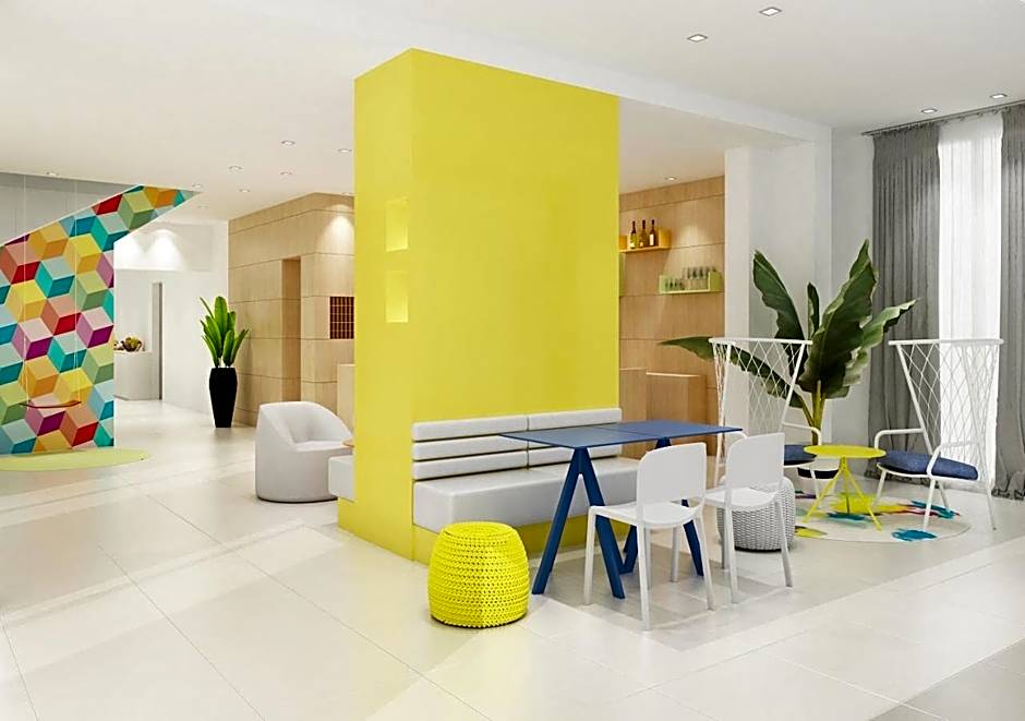 Hotel Trevi