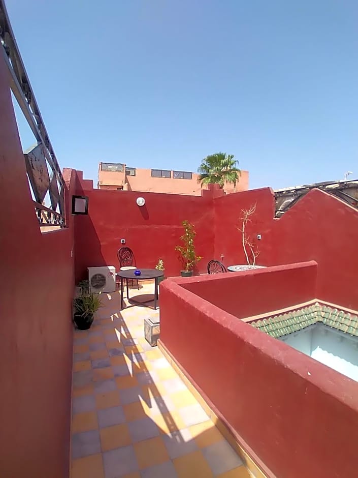 Riad 9 Derb El Bousnne