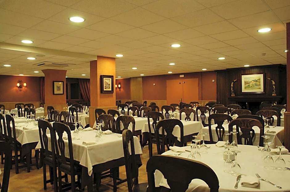 Hotel & Restaurante Peña