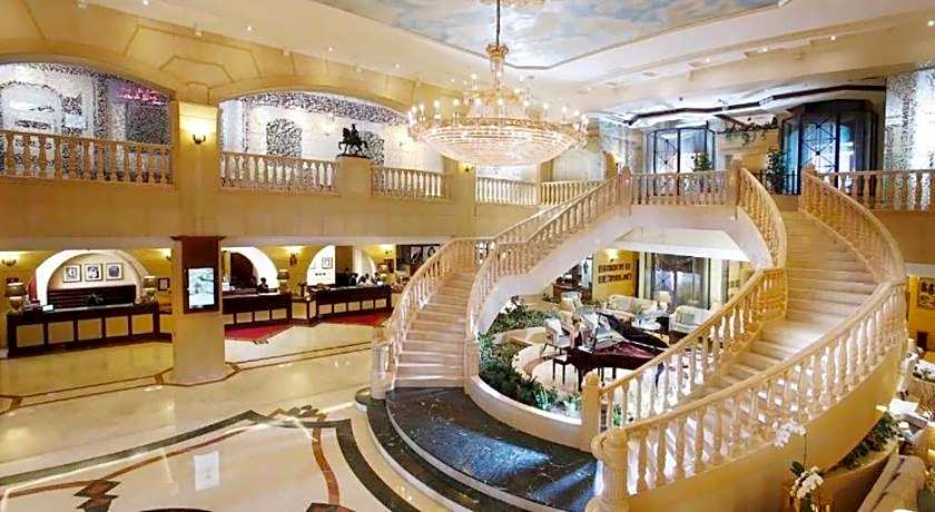 Knight Castle Hotel - Formerly known as Carlton Palace Hotel