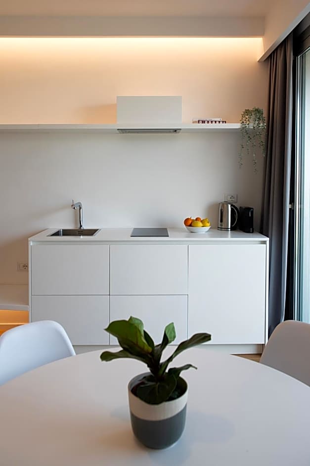 Marina Gardens Boutique&Suites