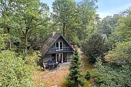 Bungalow with Garden View