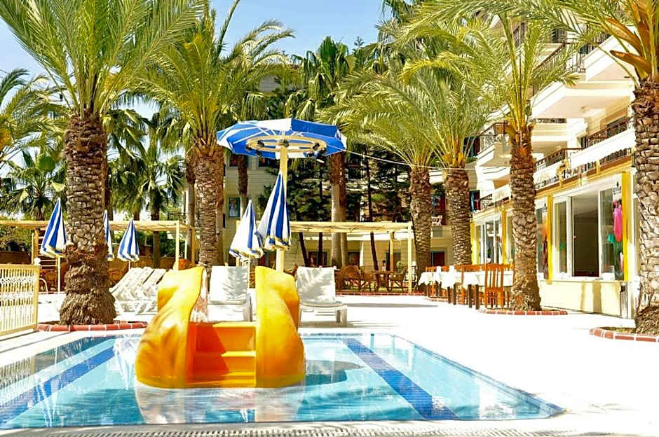 Cinar Family Suite Hotel