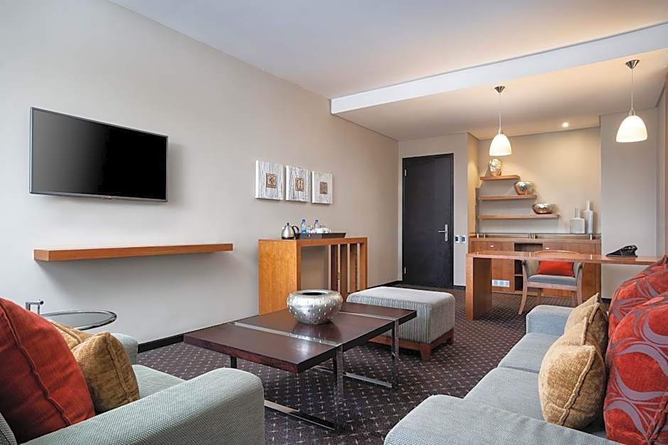 Premier Hotel O.R. Tambo