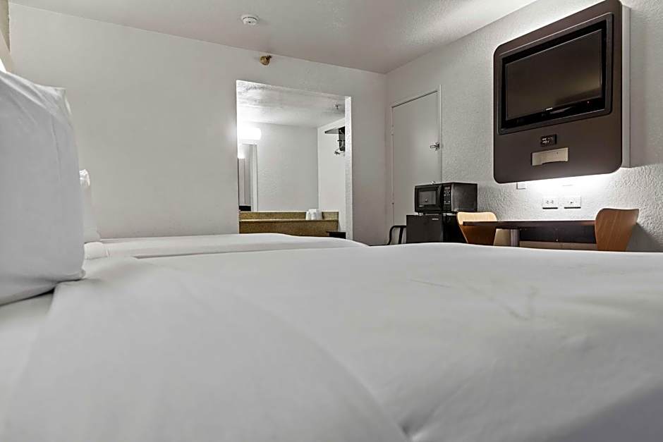 Motel 6-San Luis Obispo, CA - South