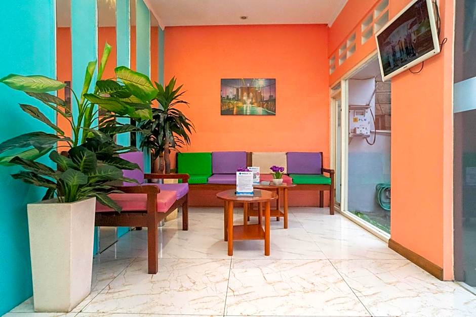 Sans Hotel FiFFa Pisang Kipas Malang