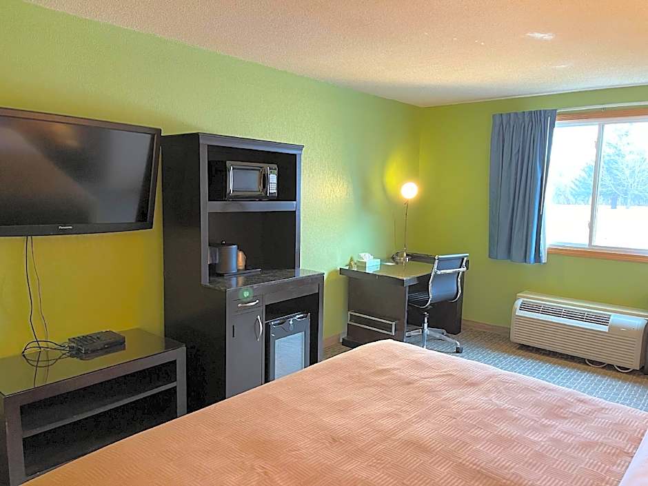 Clarion Inn