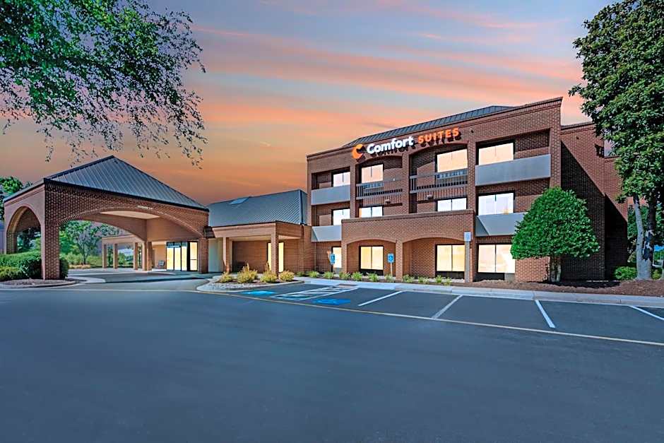 Comfort Suites Chesapeake - Norfolk