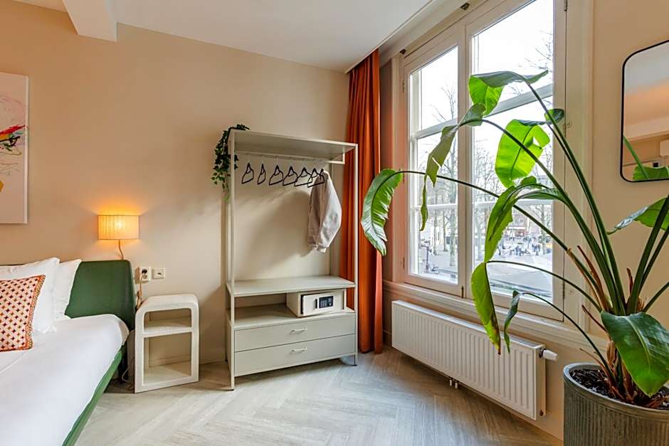 Brass Hotel