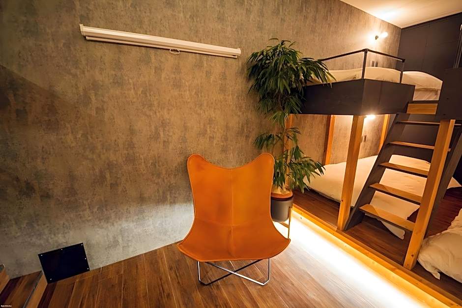 mizuka Imaizumi 2 - unmanned hotel -