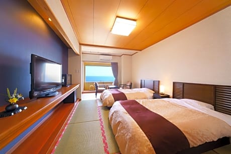 Japanese Style Room with Semi Open-Air Bath