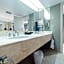 Horseshoe Valley Suites - The Azure