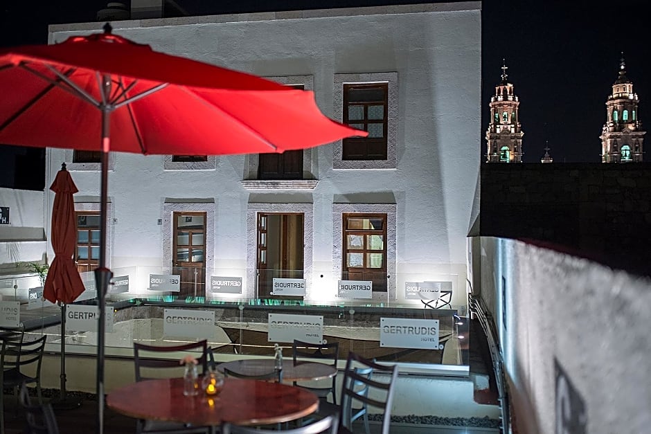 Gertrudis Hotel