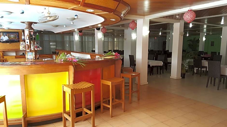 Hexagon International Hotel, Villas & Spa