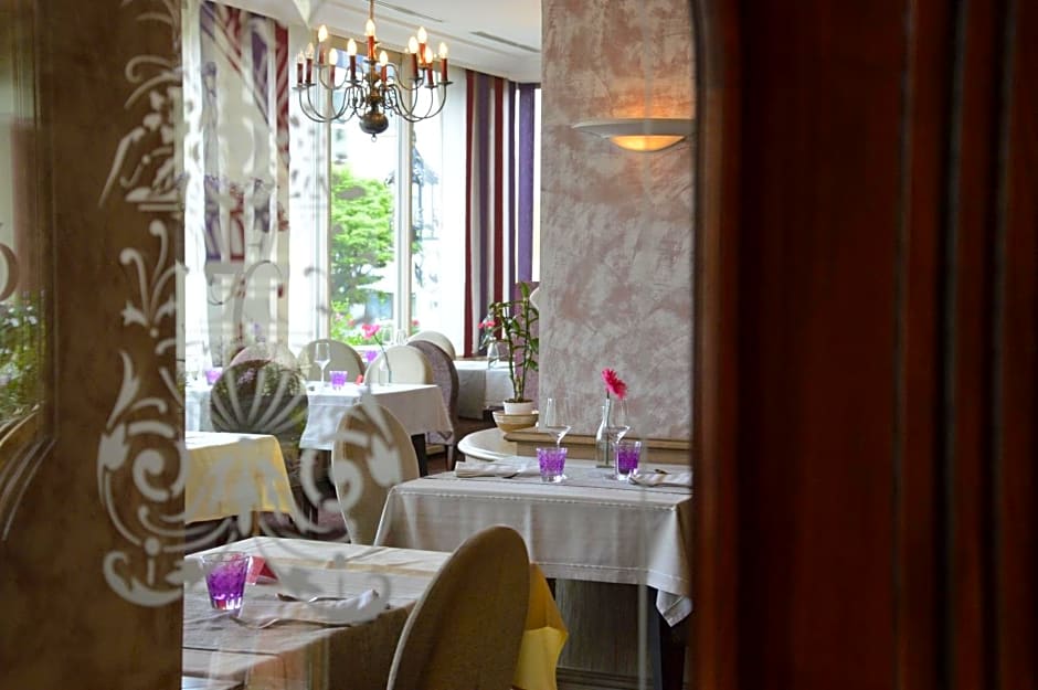 Hôtel Restaurant Le Bristol