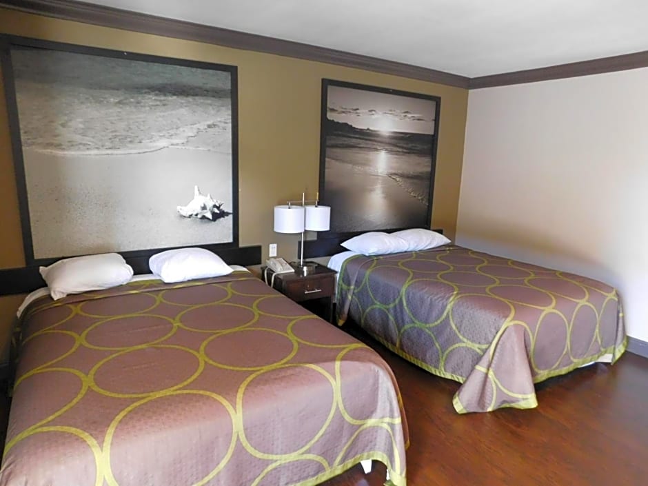 Skyways Hotel