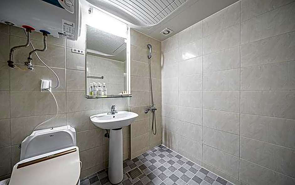 Gyeongju Gyeongjujang