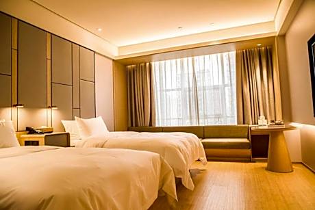 SHUYA Superior Twin Room